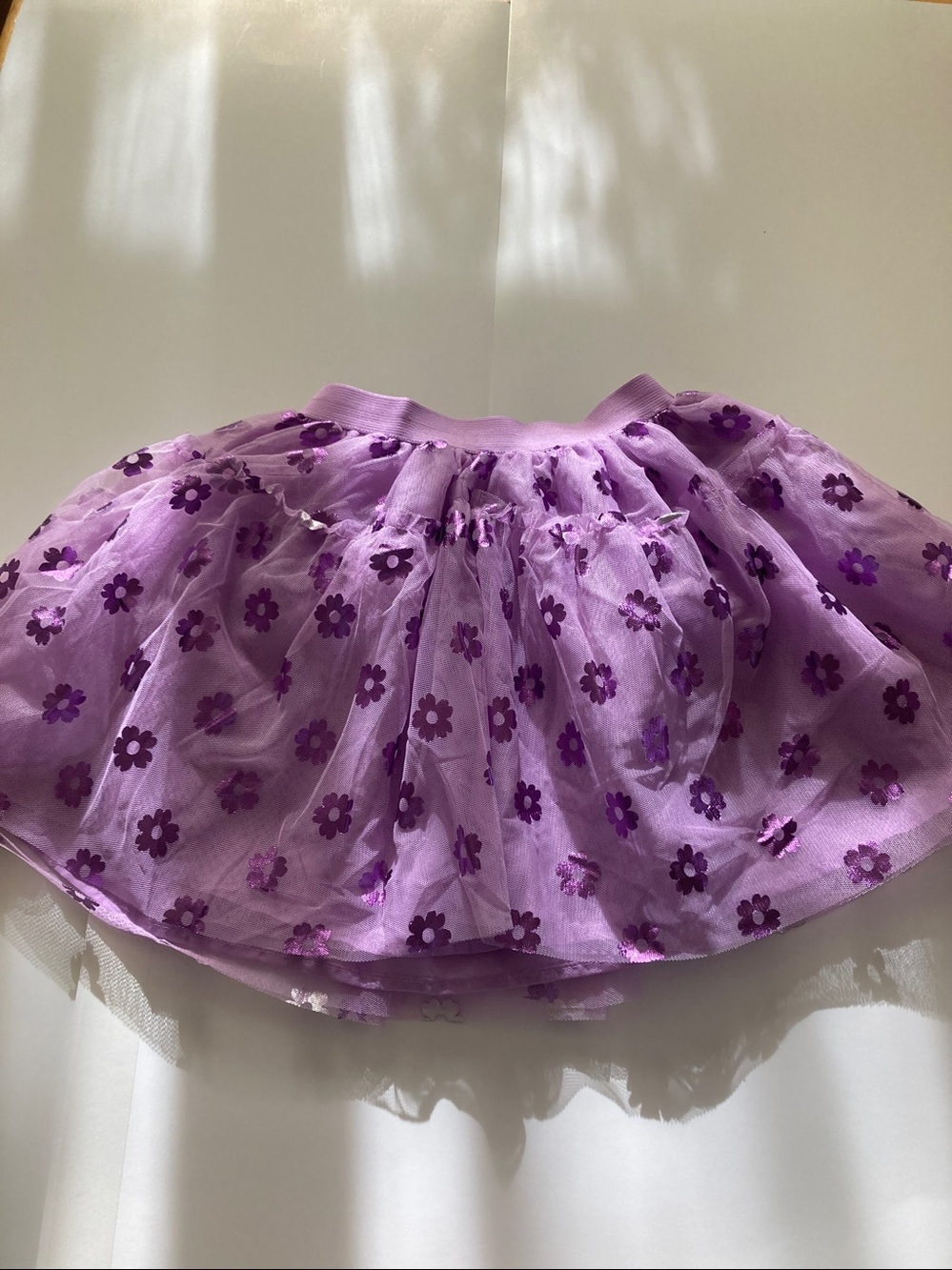 Disney Princess Lavender Tulle Skirt 
With Deep Purple Floral Print. Size 6